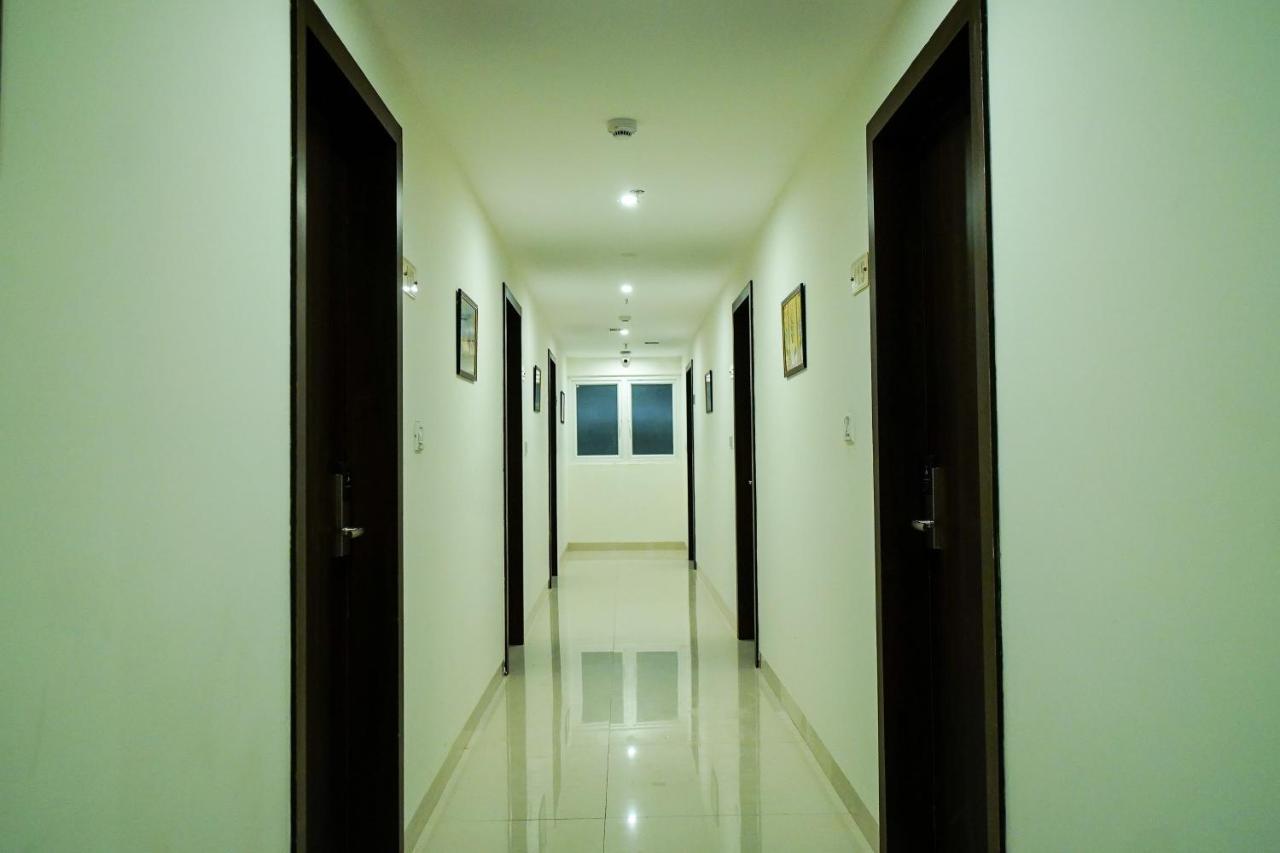 Welkin Hotel , Seunderabad Secunderabad Экстерьер фото